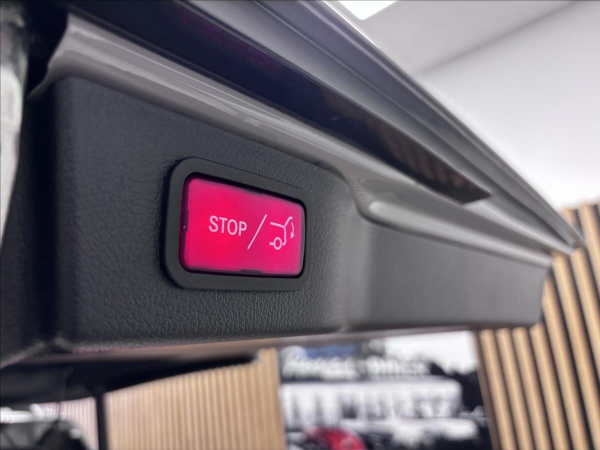 Mercedes-Benz Třídy V Kombi 2,0 l 174 kw