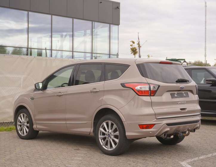 Ford Kuga 6