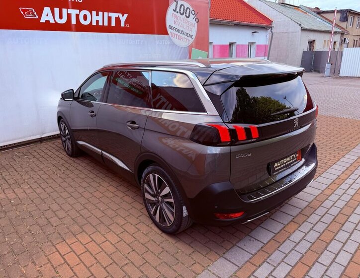 Peugeot 5008 SUV / Terénní 1,6 l 133 kw