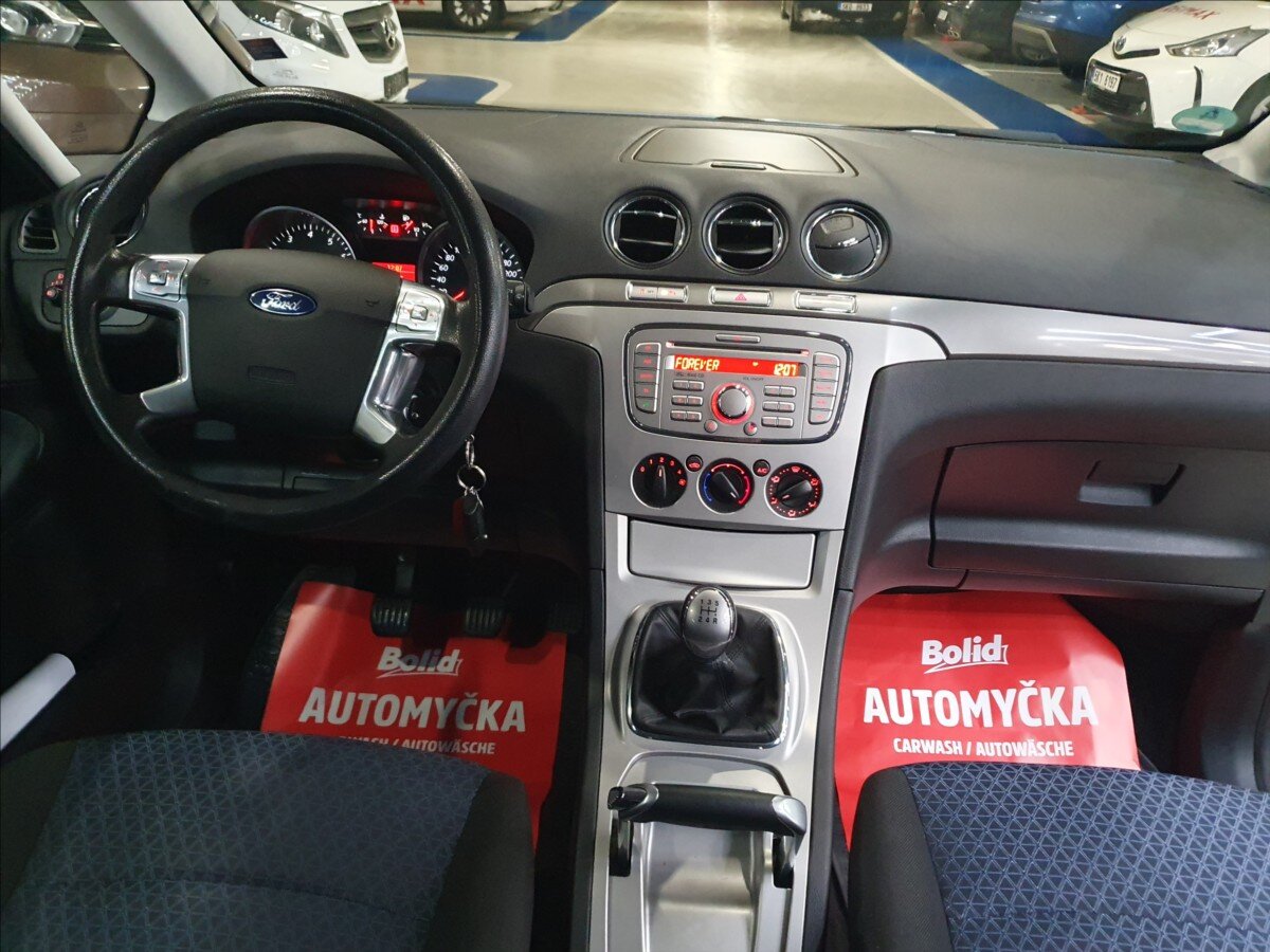 Ford Galaxy MPV 2,0 l 107 kw