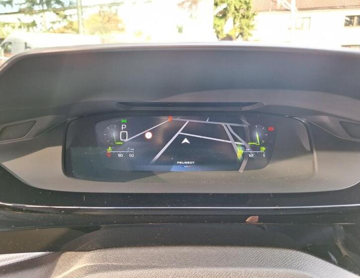 Peugeot 408 16