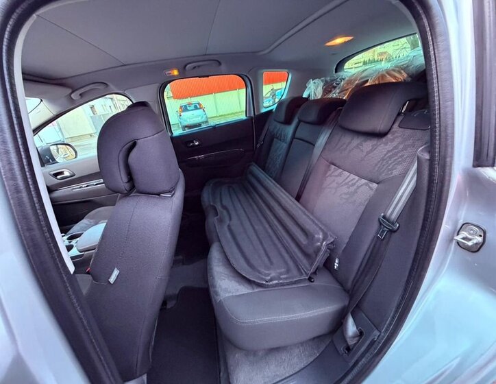 Peugeot 3008 Kombi 2,0 l 110 kw