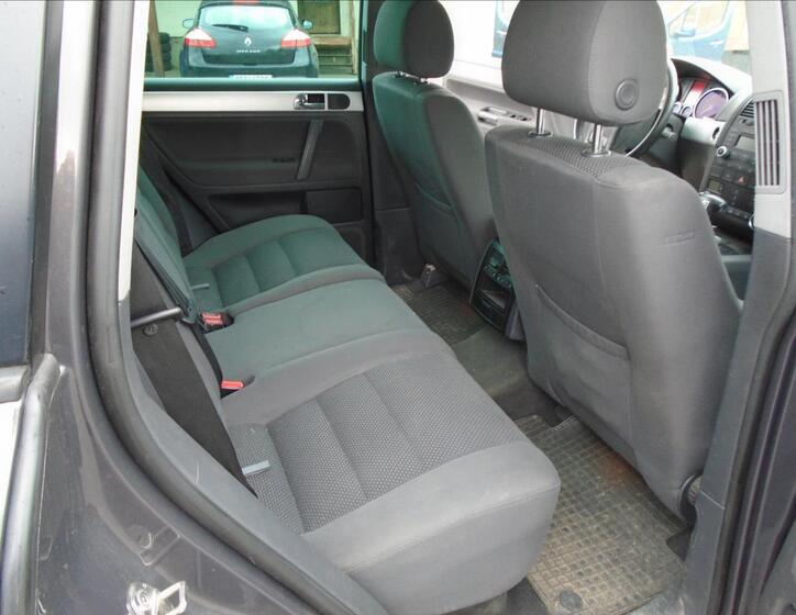 Volkswagen Touareg 17