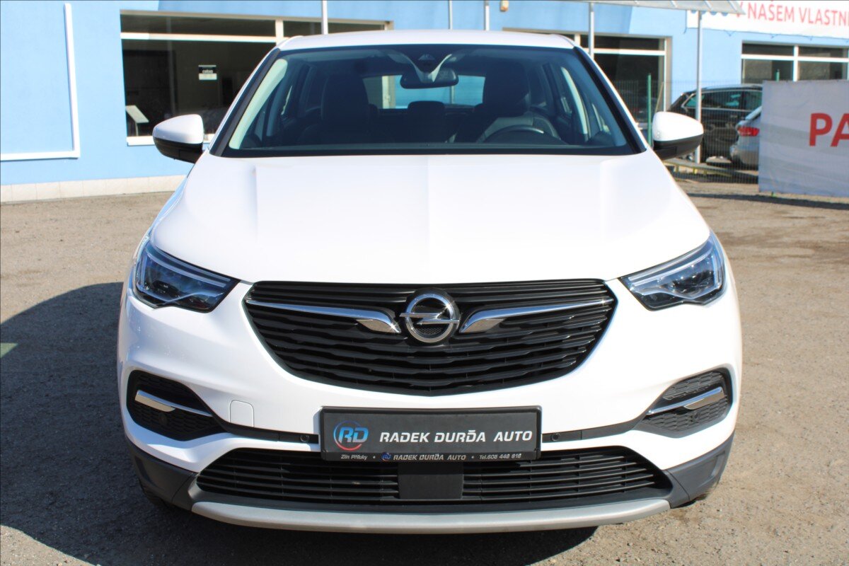 Opel Grandland X SUV / Terénní 1,5 l 96 kw