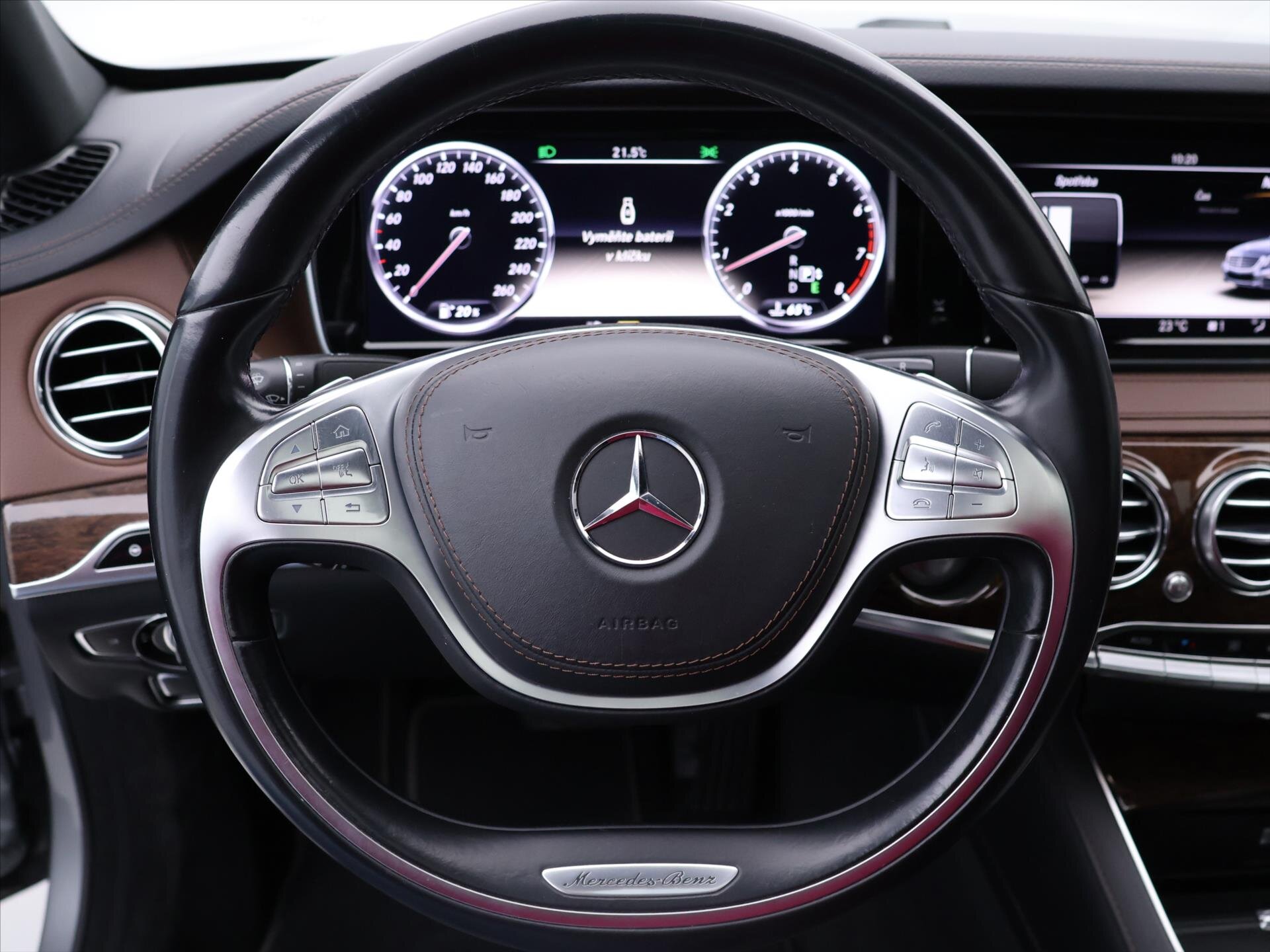 Mercedes-Benz Třídy S Sedan 4,7 l 335 kw