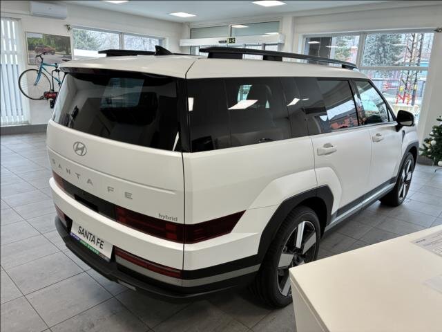 Hyundai Santa Fe SUV / Terénní 1,6 l 117 kw