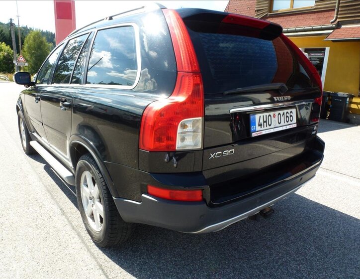 Volvo XC90 11