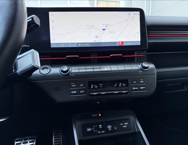 Hyundai Kona SUV / Terénní 0,0 150 kw