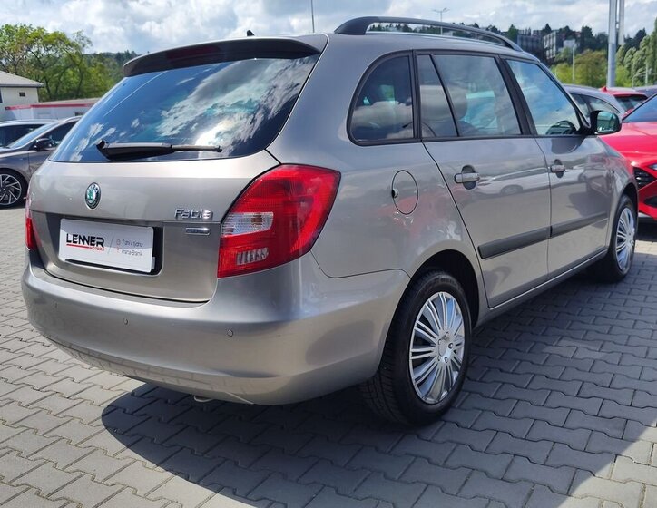 Škoda Fabia Kombi 1,6 l 55 kw