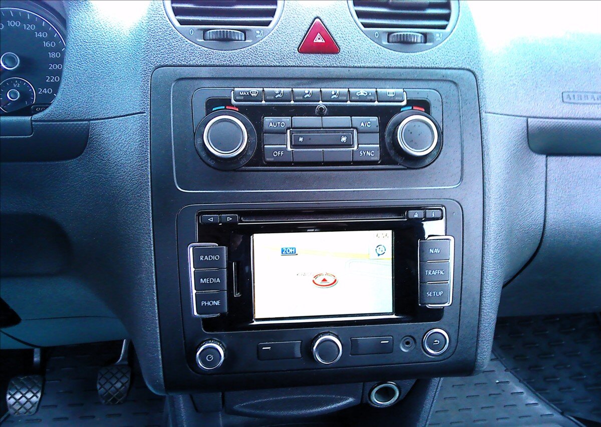 Volkswagen Caddy Kombi 1,6 l 75 kw