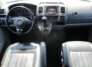 Volkswagen Transporter 12