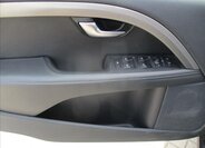 Volvo XC70 Kombi 2,4 l 133 kw