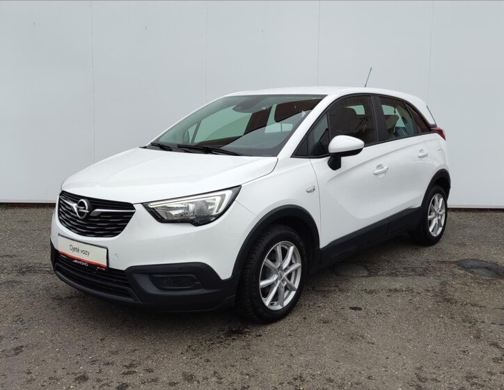 Opel Crossland X SUV / Terénní 1,2 l 61 kw