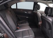 Mercedes-Benz Třídy S Sedan / Limuzína 4,7 l 320 kw