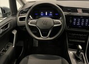 Volkswagen Touran MPV 1,5 l 110 kw