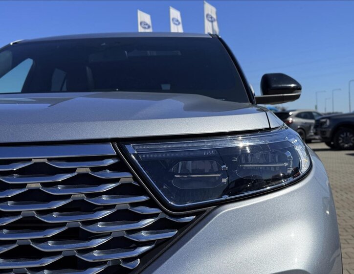 Ford Explorer SUV / Terénní 3,0 l 336 kw