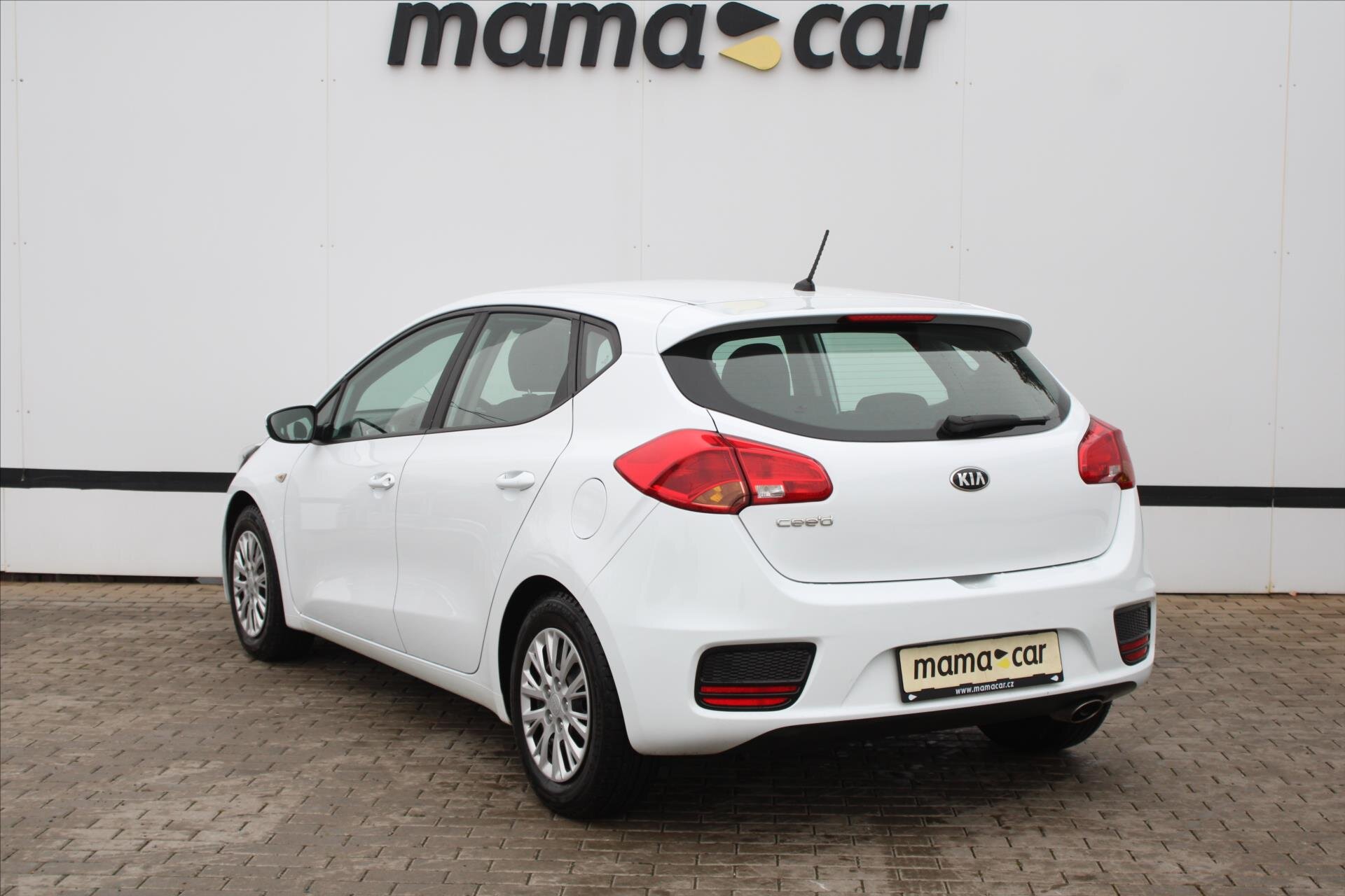 KIA Ceed Hatchback 1,4 l 73 kw