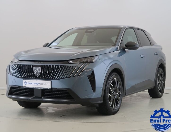 Peugeot 3008 SUV / Terénní 1,2 l 100 kw