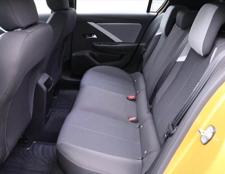 Opel Astra Hatchback 1,2 l 81 kw