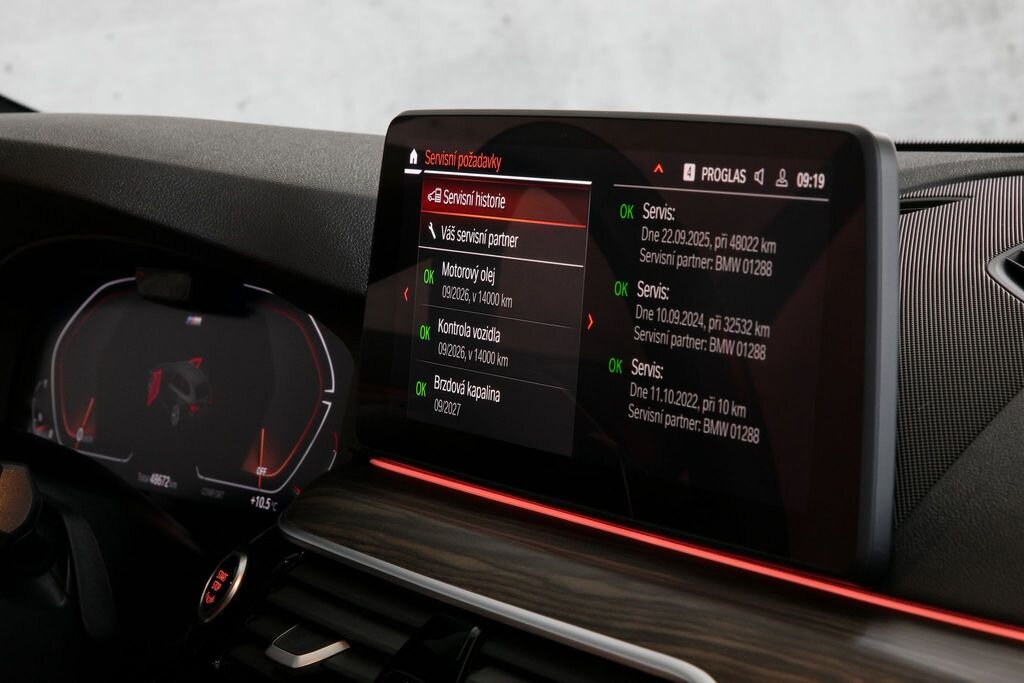 BMW Řada 5 Kombi 3,0 l 245 kw