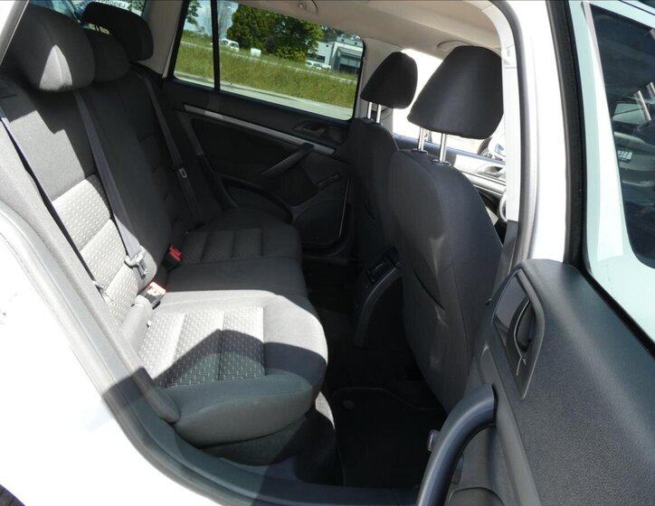 Škoda Octavia Kombi 1,2 l 77 kw