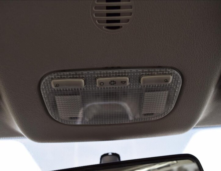 Peugeot 207 Kabriolet 1,6 l 88 kw