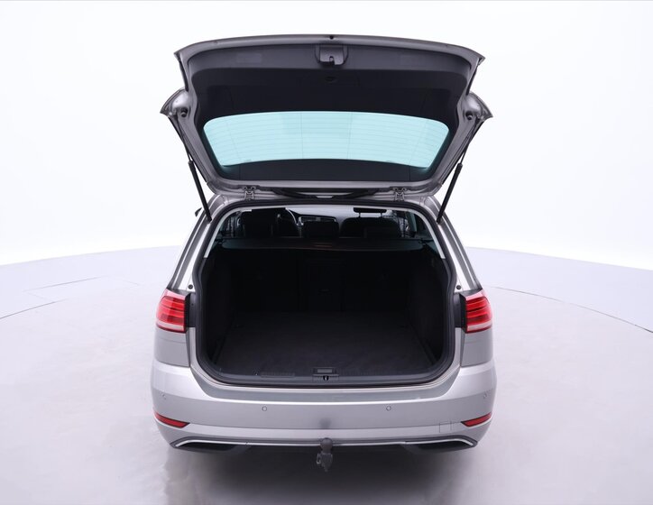 Volkswagen Golf Kombi 1,6 l 85 kw