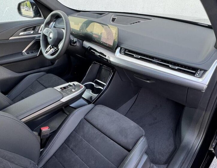 BMW X1 SUV 2,0 l 120 kw