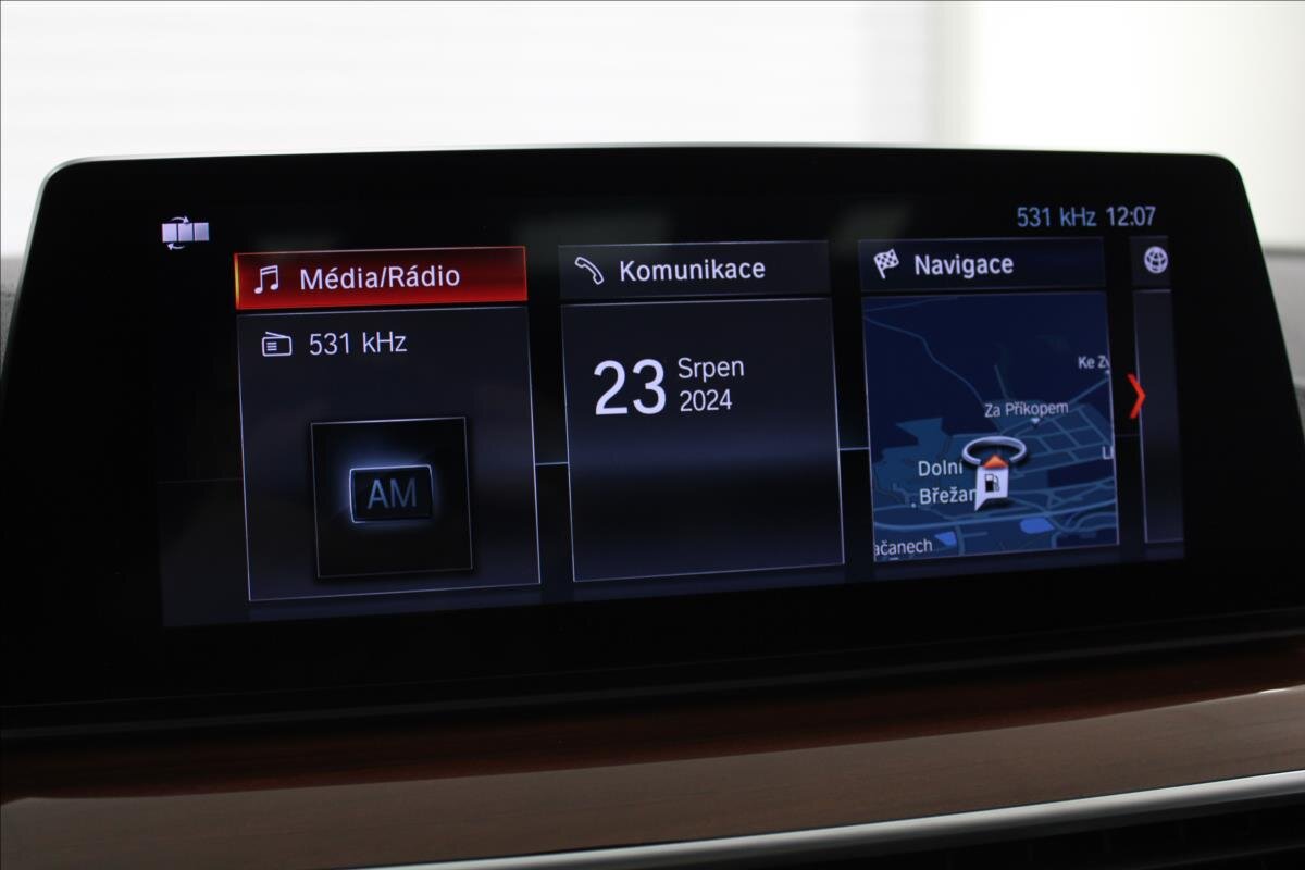 BMW Řada 5 Kombi 2,0 l 140 kw