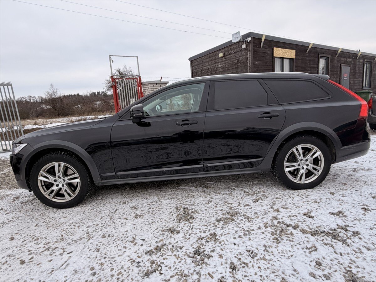 Volvo V90 Kombi 2,0 l 184 kw