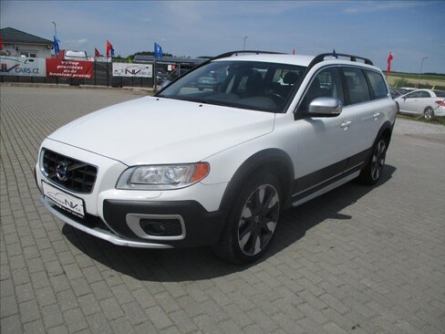 Volvo XC70 Kombi 2,4 l 120 kw