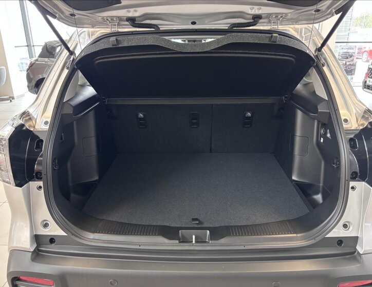 Suzuki S-Cross SUV / Terénní 1,4 l 81 kw