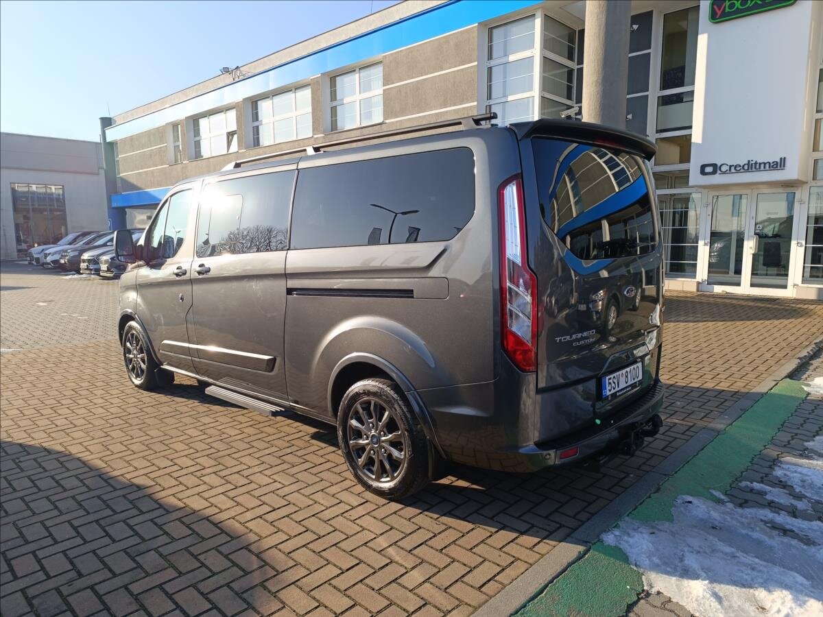 Ford Tourneo Custom MPV 2,0 l 110 kw