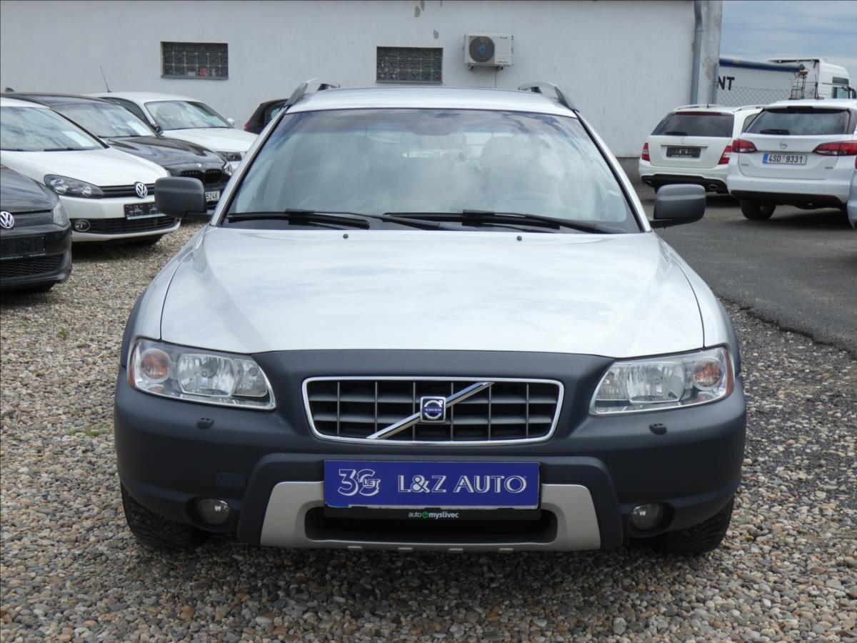 Volvo XC70 Kombi 2,4 l 136 kw