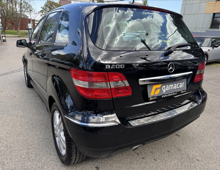 Mercedes-Benz Třídy B Hatchback 2,0 l 103 kw