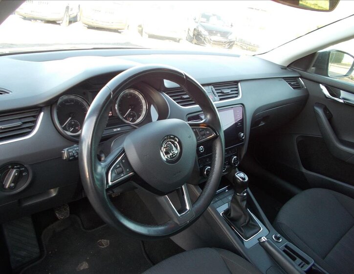 Škoda Octavia Kombi 1,6 l 85 kw