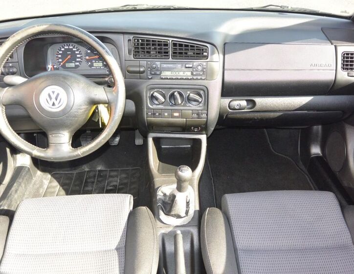 Volkswagen Golf 14