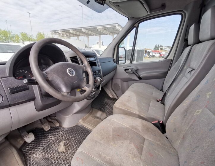 Volkswagen Crafter 6