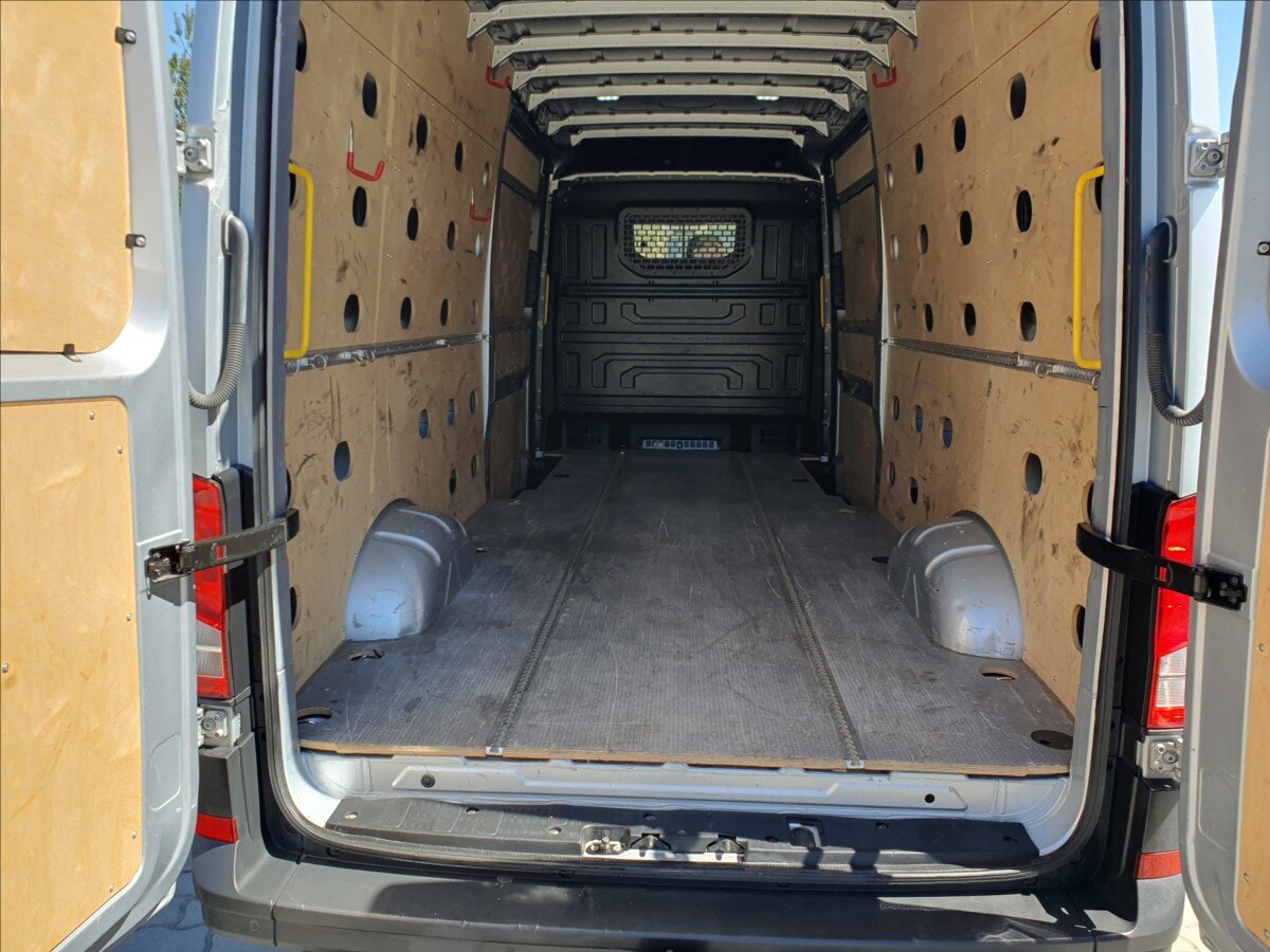 Volkswagen Crafter Ostatní 2,0 l 130 kw