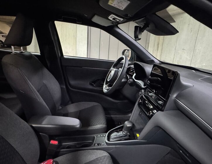 Toyota Yaris Cross SUV 1,5 l 68 kw