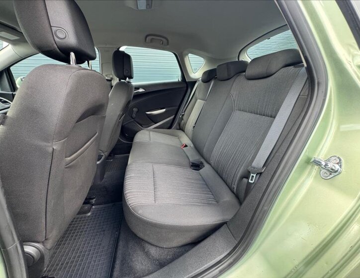 Opel Astra Hatchback 1,4 l 74 kw