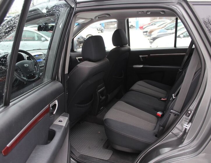 Hyundai Santa Fe 12