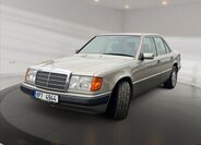 Mercedes-Benz 124 3