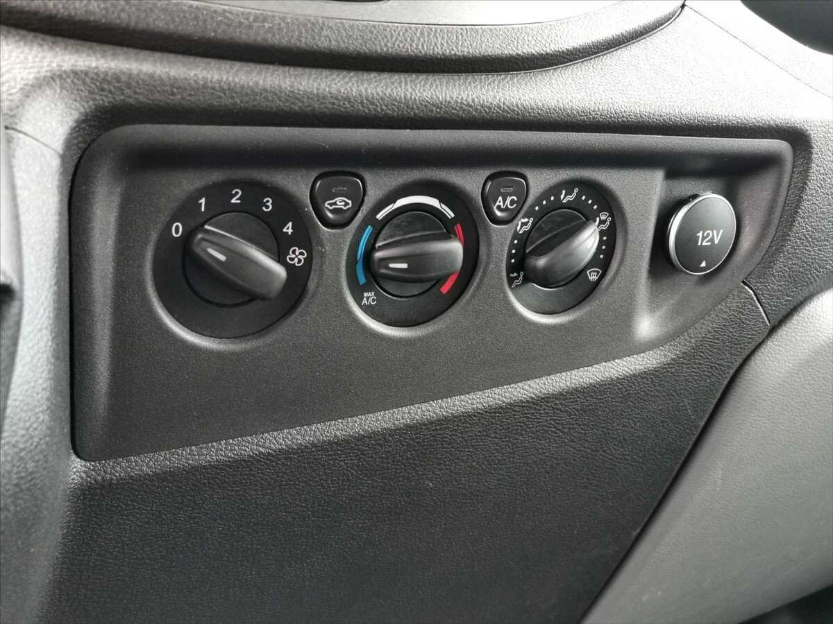 Ford Transit Skříň 2,2 l 92 kw