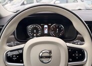 Volvo V90 11