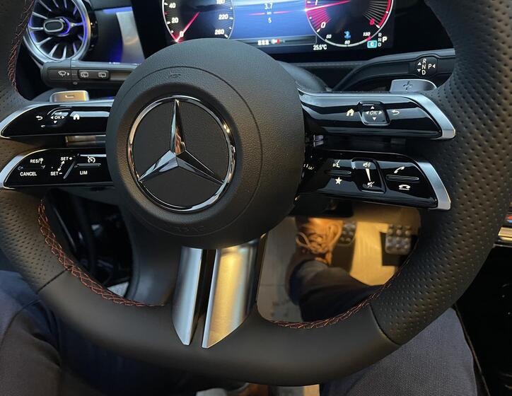 Mercedes-Benz Třídy A 9