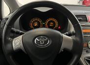 Toyota Auris 10