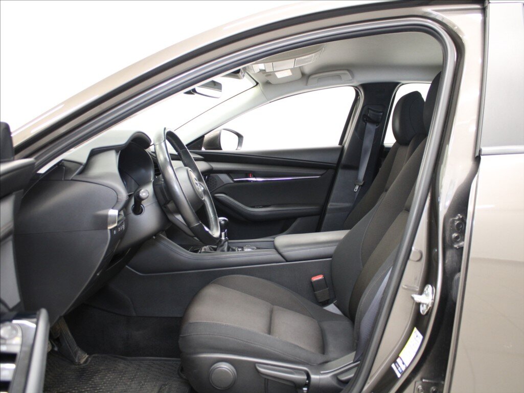 Mazda 3 Sedan 2,0 l 90 kw