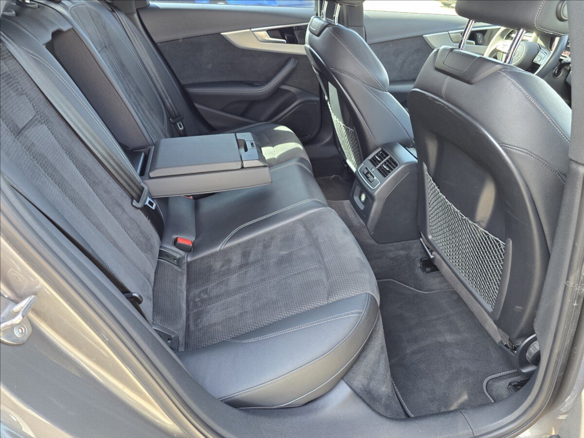 Audi A4 Kombi 2,0 l 140 kw