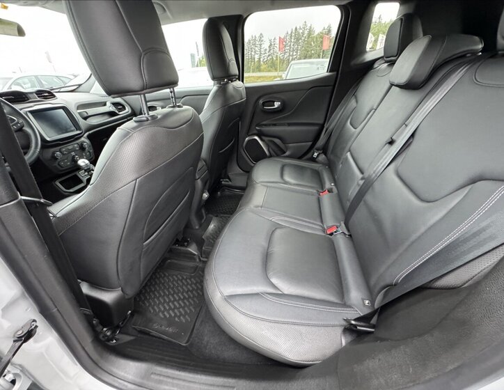 Jeep Renegade SUV 1,6 l 84 kw